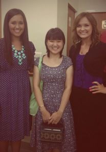 Marikka, Mint, and I! This is the sweetest sister! Her and her husband came form the Bangkok Bethel to give the memorial talks... in both Thai and English! They stayed here is Pattaya several days before and after the memorial and I had to privilege of going in service with her and working with her hubby at the kingdom hall cleaning! It was fantastic! We were even invited to visit Bethel before Marikka leaves and have lunch with them! May 1st! Bangkok here we come!!!